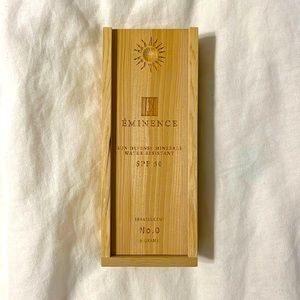 Eminence water resistant SPF 30 translucent powder No. 0